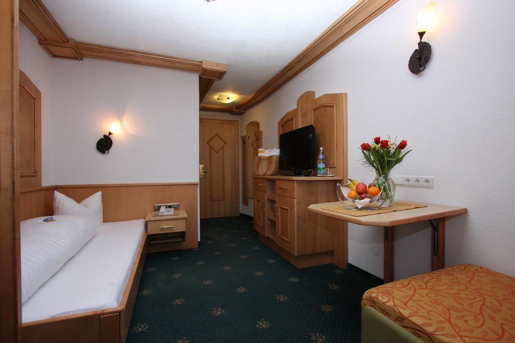 Alphotel Garni Salner Ischgl Dış mekan fotoğraf