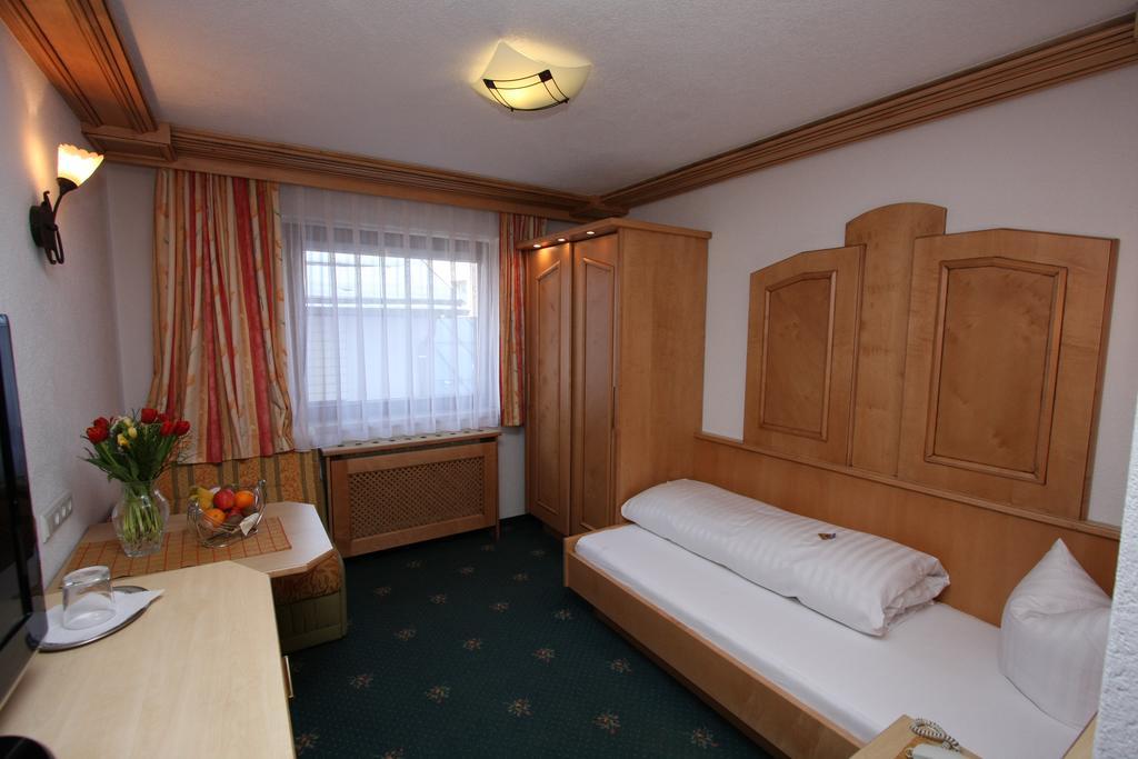 Alphotel Garni Salner Ischgl Dış mekan fotoğraf