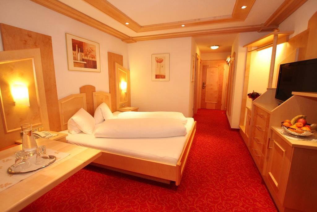 Alphotel Garni Salner Ischgl Dış mekan fotoğraf